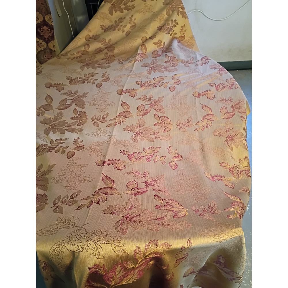 Croft & Barrow Burgundy Gold Damask Floral Tablecloth 60x100 Rectangular